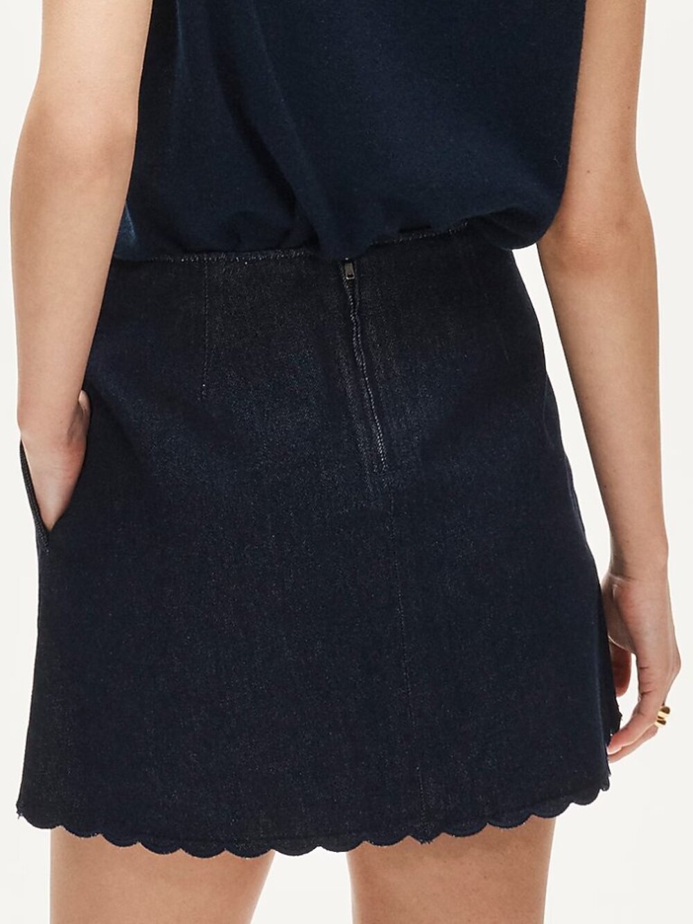 J.Crew Fairfax Scalloped Mini Skirt in Denim – Rinse Wash – Size 4 NWT - Picture 2 of 5